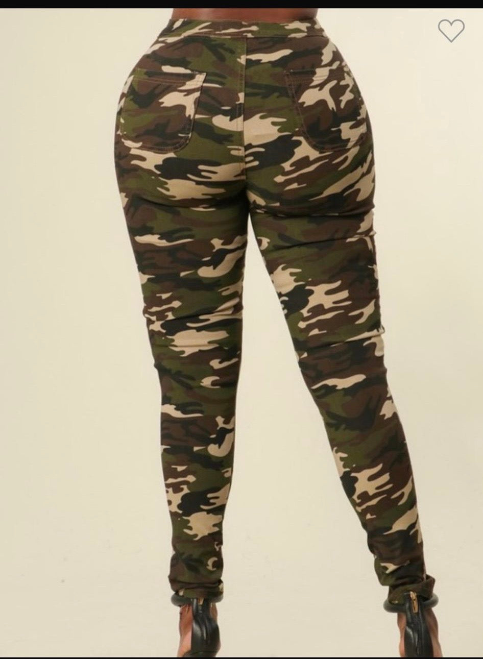 Camo super stretchy