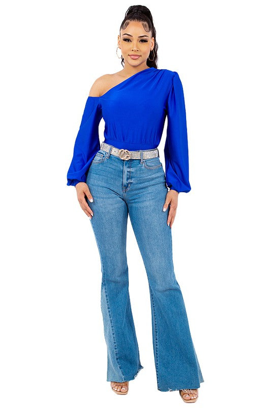 ASYMMETRIC OFF SHOULDER BISHOP SLEEVES TOP