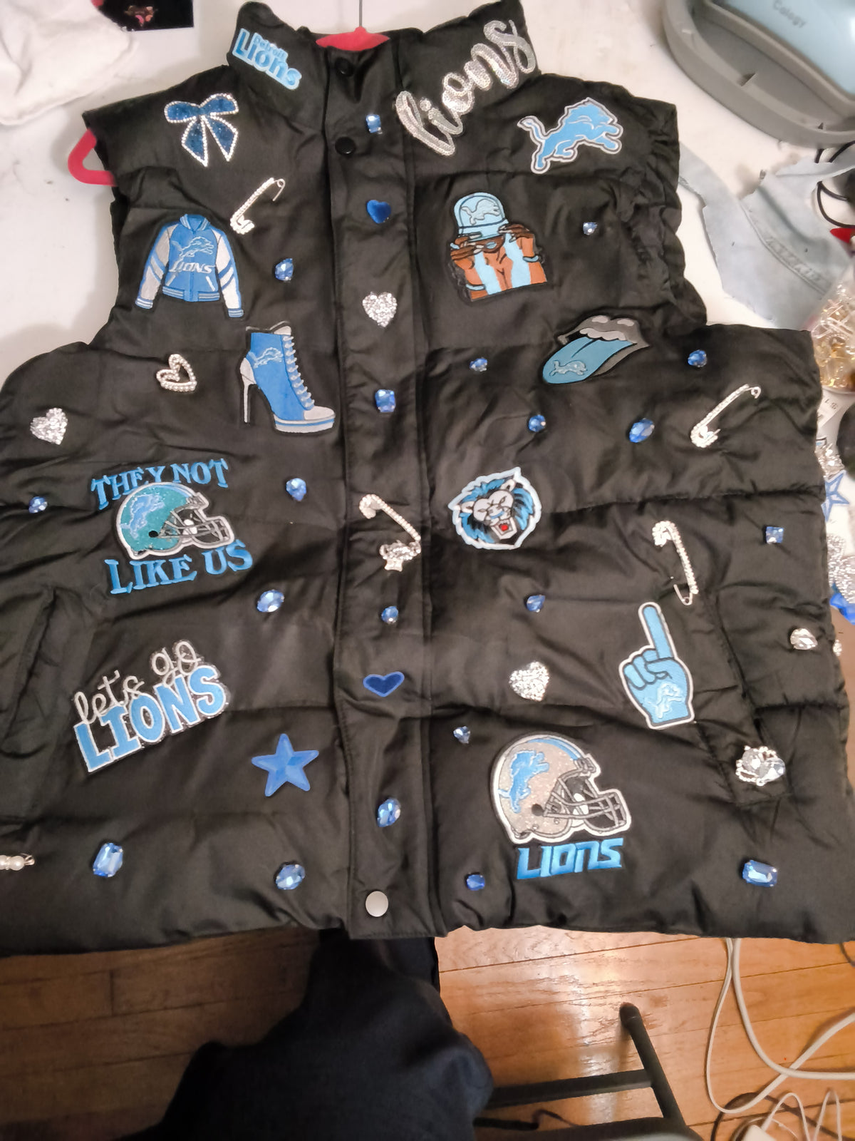 Fly Girl Lions Vest